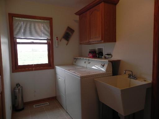 3392 Dredge Road Paw Paw, IL 61353 - Photo 11 of 18 a utility room with dryer and washer