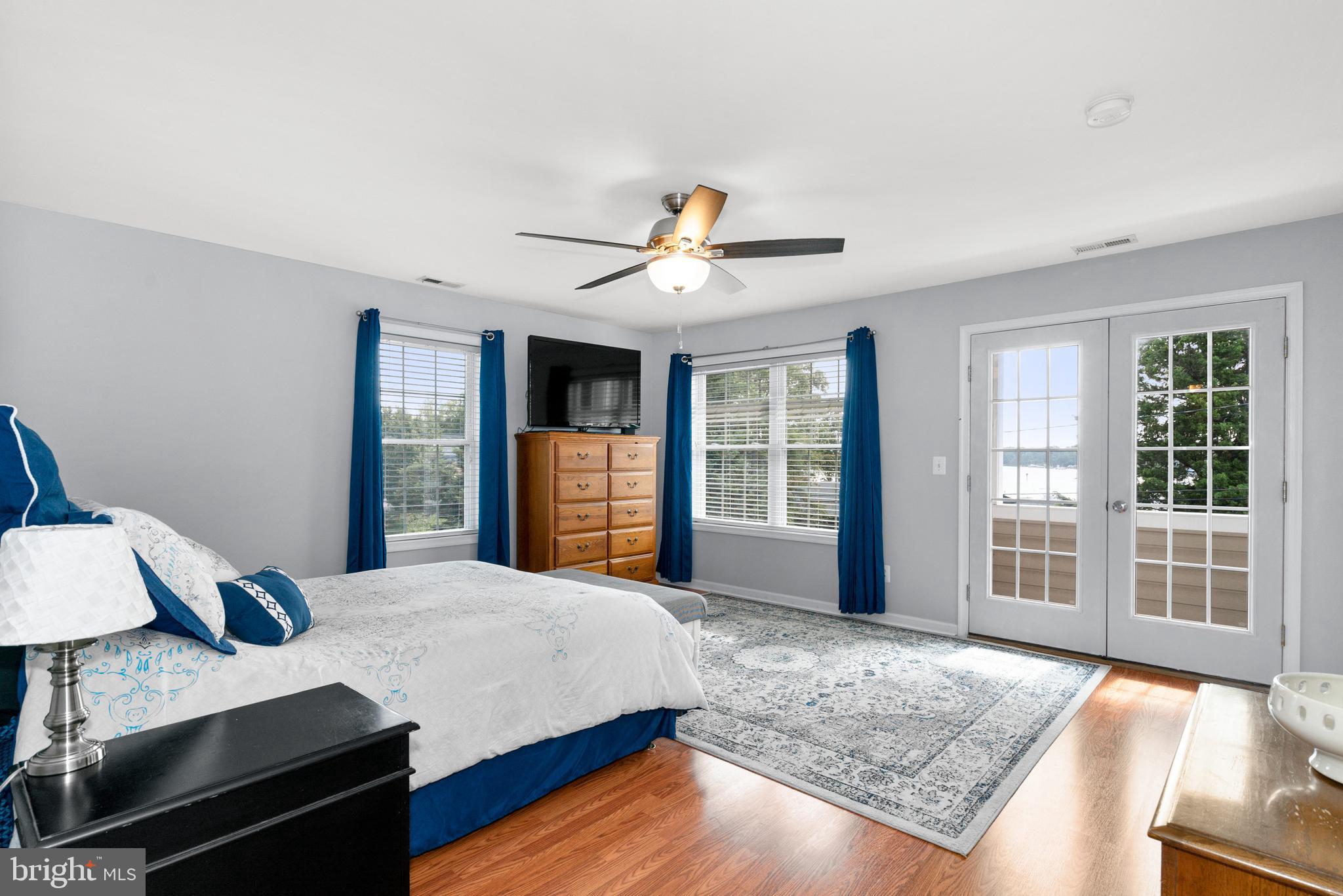 305 Bar Harbor Road Pasadena, MD 21122 - Photo 15 of 45 Master bedroom with double doors to balcony