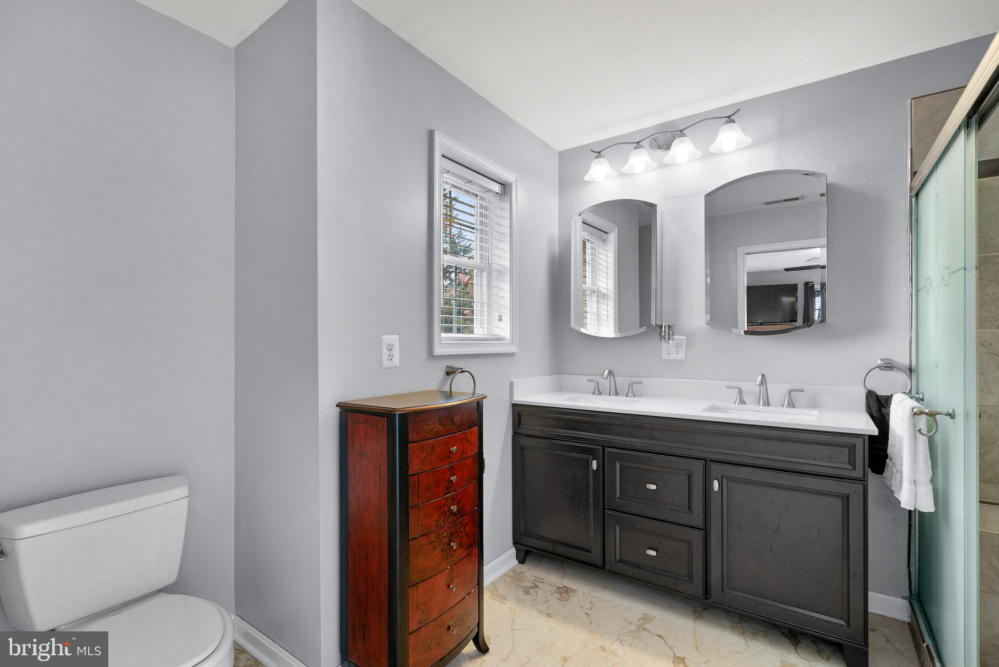305 Bar Harbor Road Pasadena, MD 21122 - Photo 18 of 45 Newly renovated with dual sink vanity