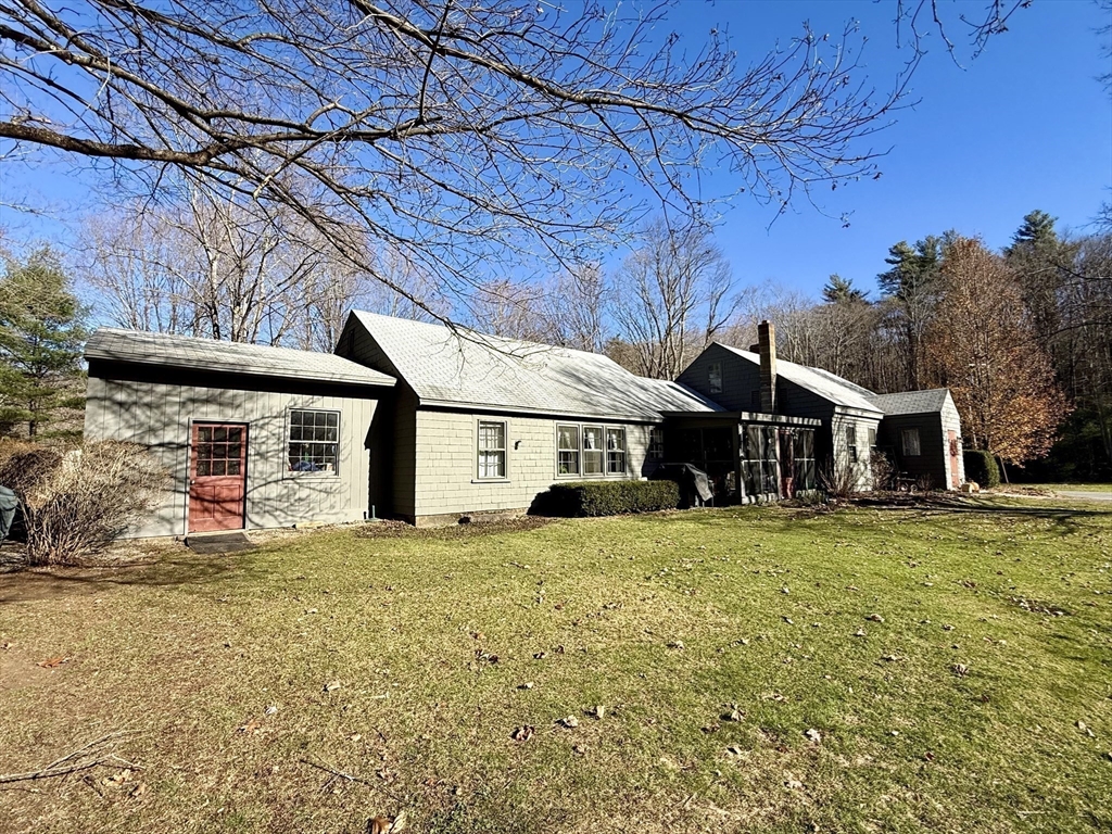 285 Brookfield Road Sturbridge, MA 01518 - Photo 41 of 42 a house view with a outdoor space