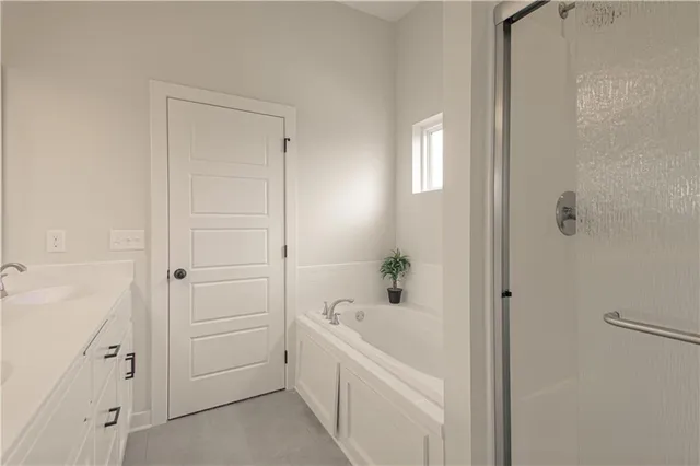 $409,900 | 6009 Northeast 118th Street, Kansas City, MO 64156