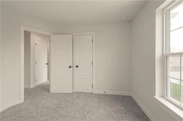 $409,900 | 6009 Northeast 118th Street, Kansas City, MO 64156