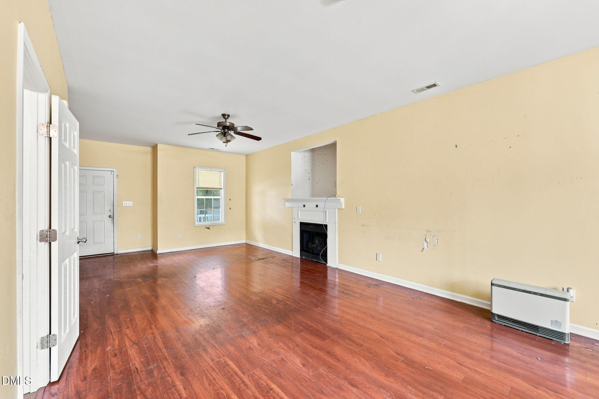 30 Hunters Way Angier, NC 27501 - Photo 7 of 40 17-web-or-mls-IMG_4512