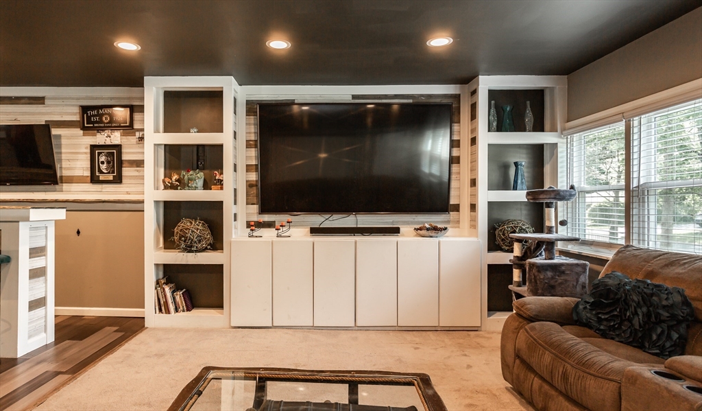 20 Sully Road Raynham, MA 02767 - Photo 12 of 31 Gallery Image 12
