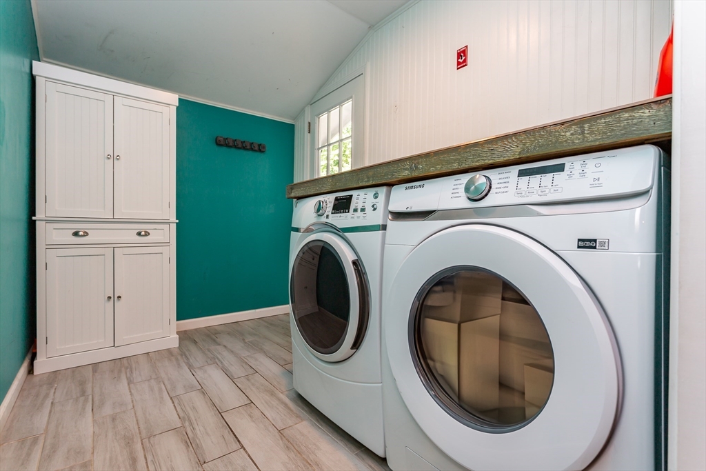 20 Sully Road Raynham, MA 02767 - Photo 13 of 31 Gallery Image 13