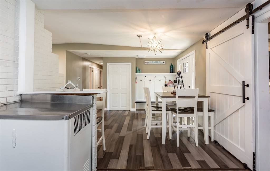 20 Sully Road Raynham, MA 02767 - Photo 7 of 31 Gallery Image 7