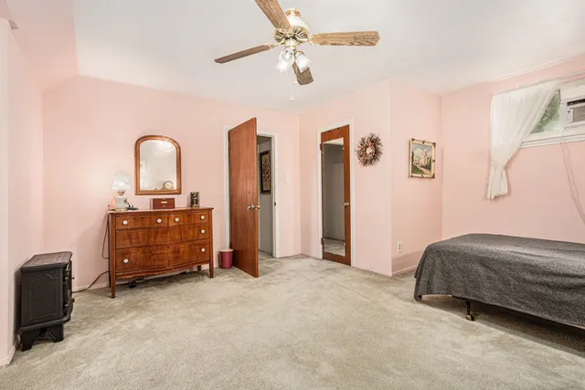 $325,000 | 8019 Sharpview Drive, Houston, TX 77036