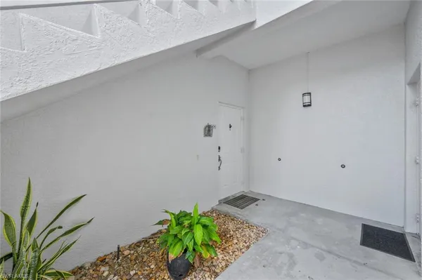 $389,000 | 1340 Charleston Square Drive, Unit 101, Naples, FL 34110