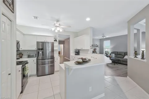 $399,000 | 1340 Charleston Square Drive, Unit 101, Naples, FL 34110