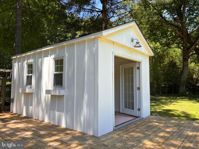 11520 Popes Head Road Fairfax, VA 22030 - Photo 4 of 13 ADU ready to be whatever you want it to be!