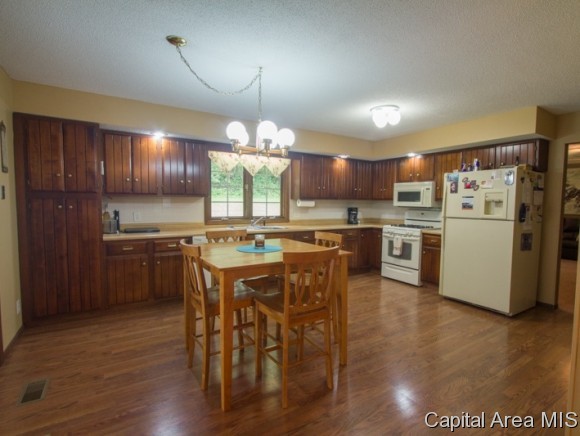 27 Pin Oak Lane Springfield, IL 62711 - Photo 15 of 24