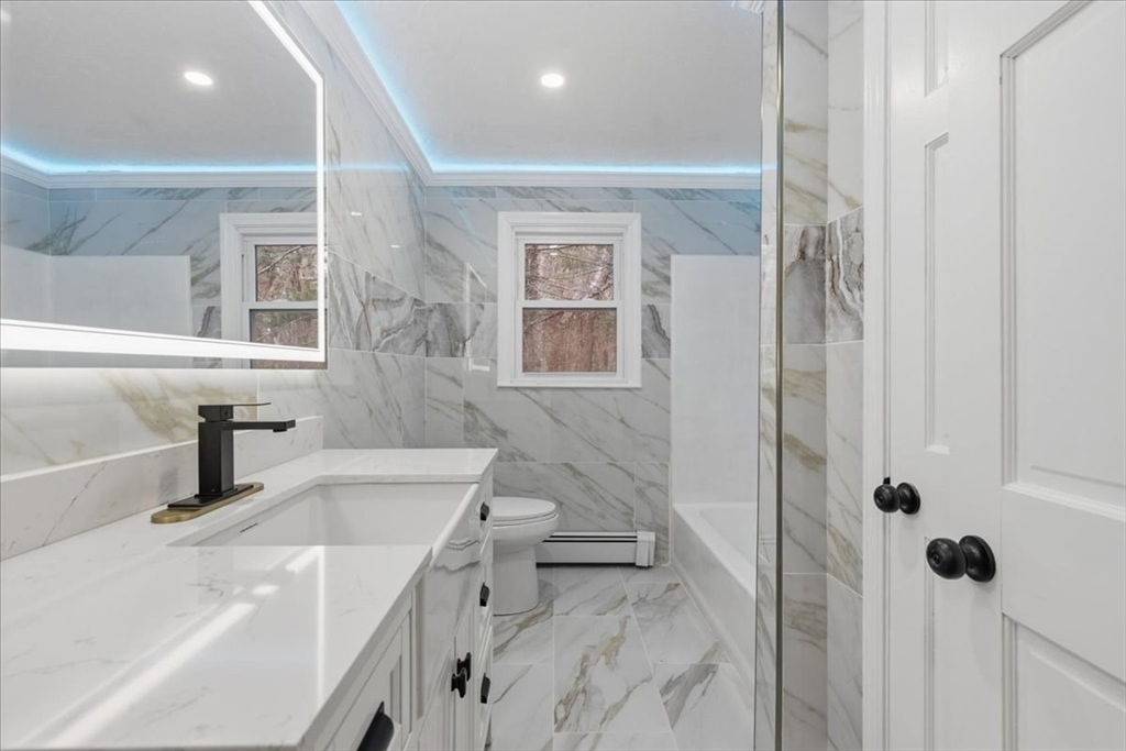 430 Brook Bend Road Hanson, MA 02341 - Photo 17 of 42