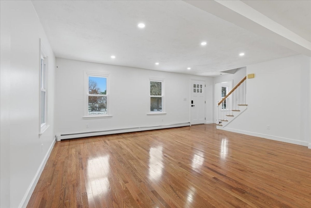 430 Brook Bend Road Hanson, MA 02341 - Photo 18 of 42