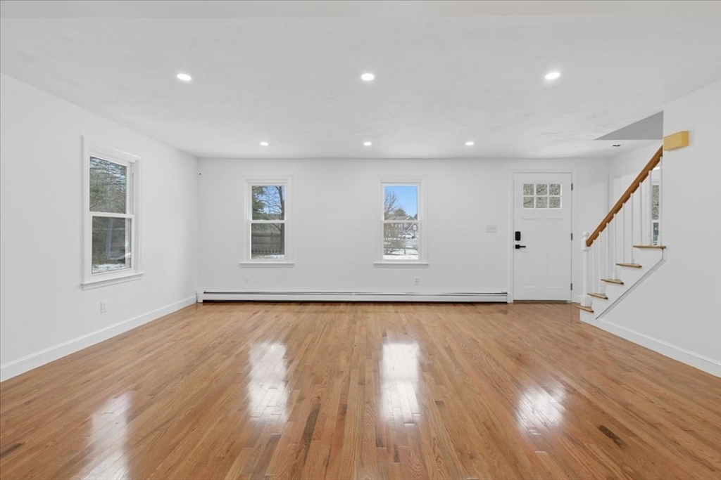 430 Brook Bend Road Hanson, MA 02341 - Photo 3 of 42