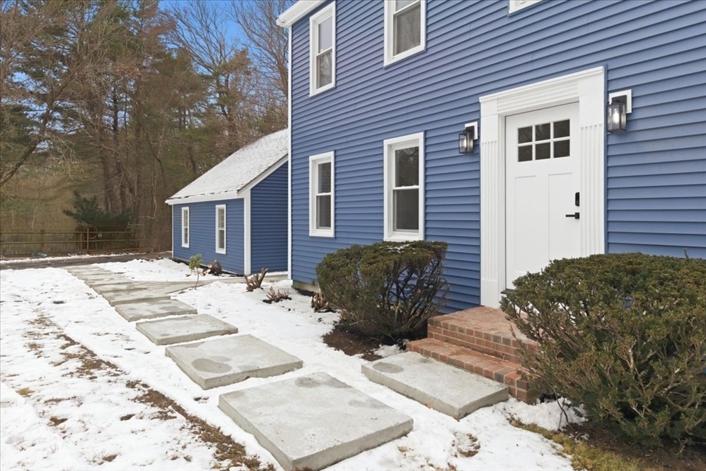 430 Brook Bend Road Hanson, MA 02341 - Photo 39 of 42