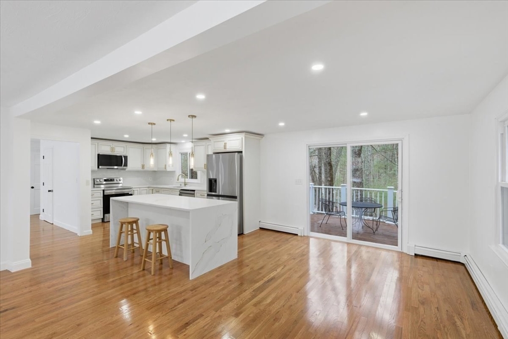 430 Brook Bend Road Hanson, MA 02341 - Photo 10 of 42