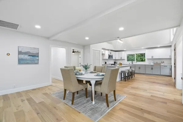 $988,000 | 610 Nestora Avenue, Aptos, CA 95003