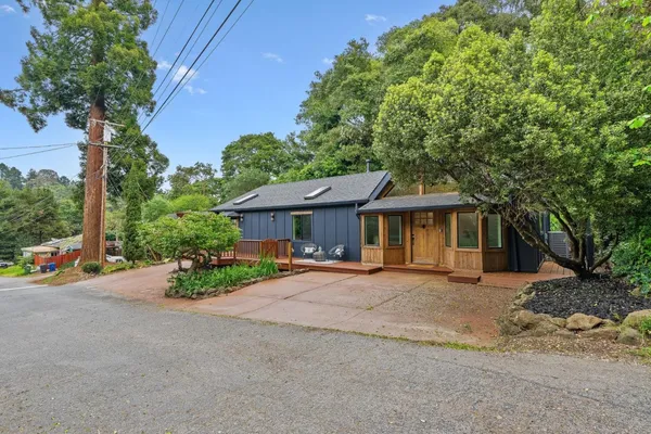 $988,000 | 610 Nestora Avenue, Aptos, CA 95003