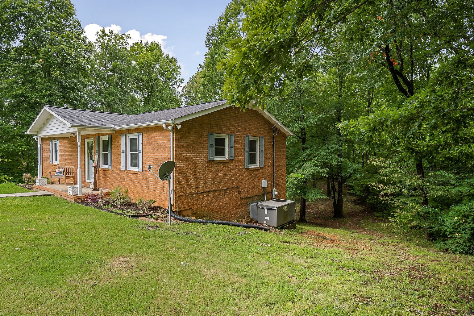 6807 Bluff Springs Road Smithville, TN 37166 - Photo 34 of 36 Gallery Image 34