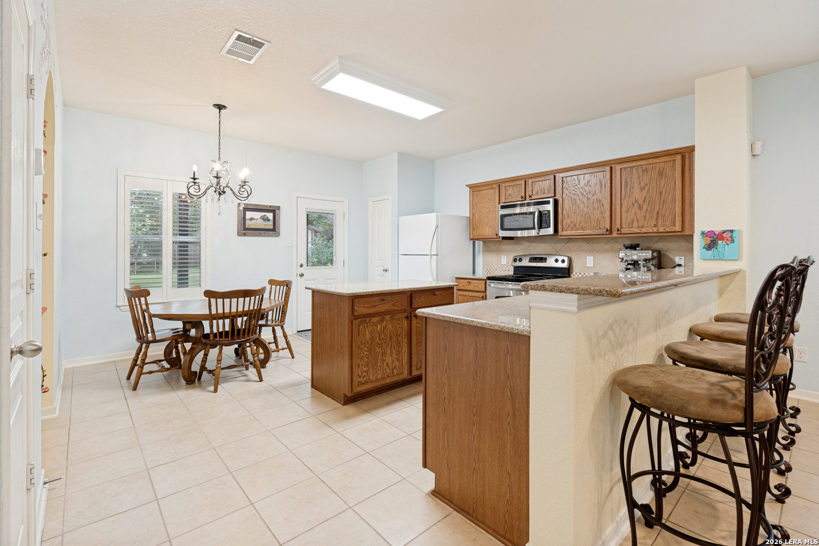 422 Weatherby Drive Spring Branch, TX 78070 - Photo 8 of 21