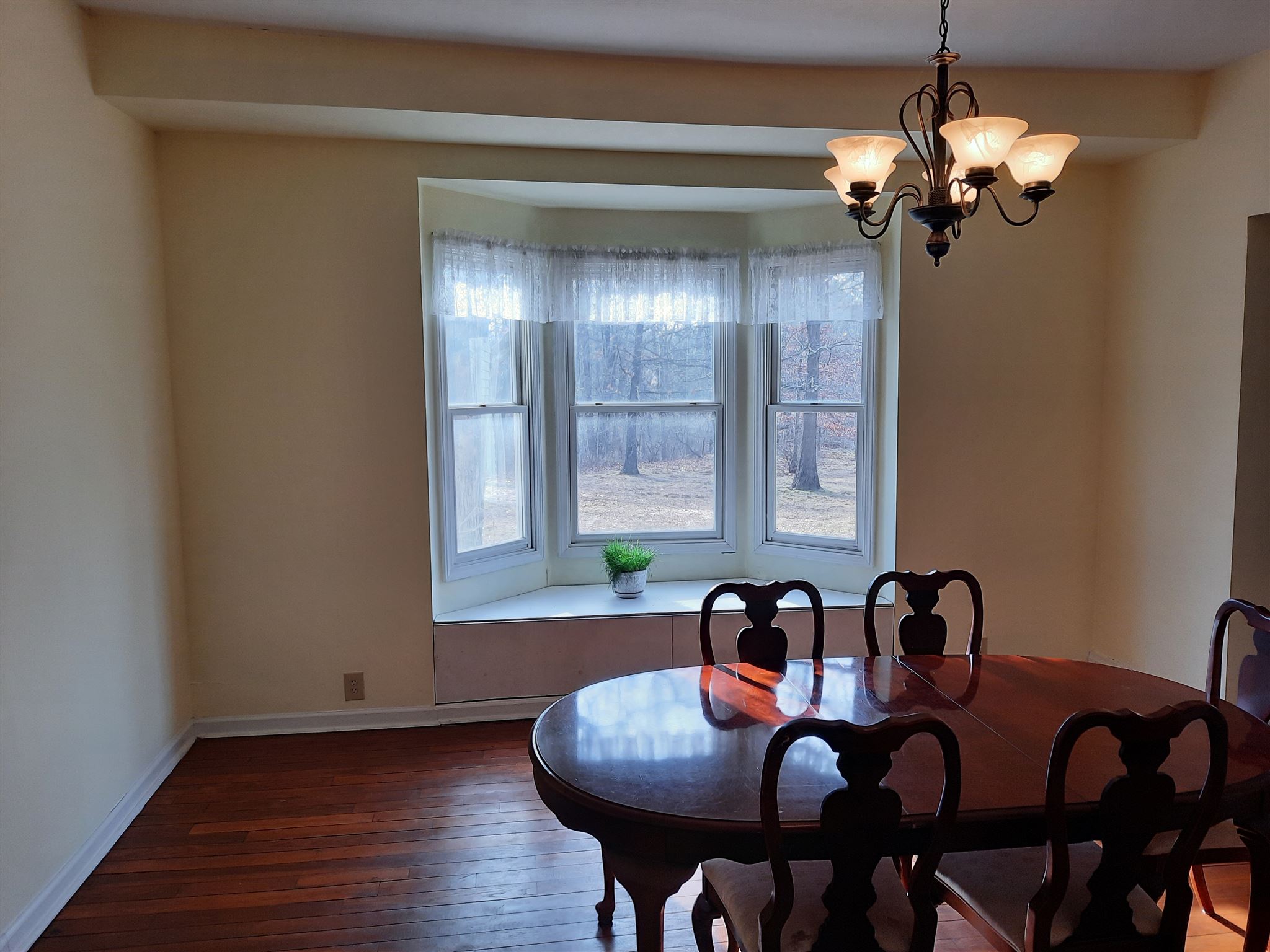 116 Heltonville Road West Bedford, IN 47421 - Photo 8 of 35