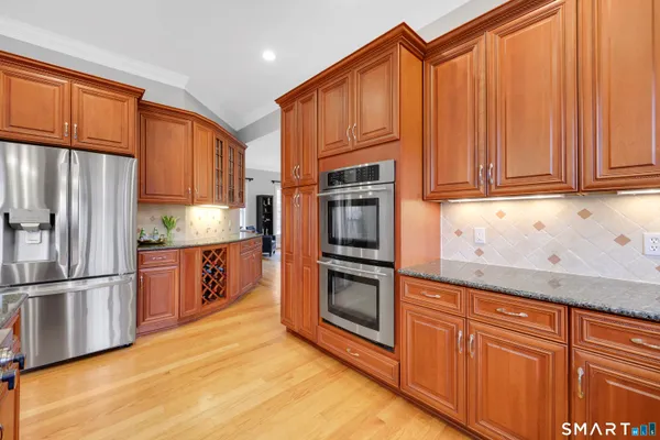 $925,000 | 589 Huckleberry Hill Road, Avon, CT 06001