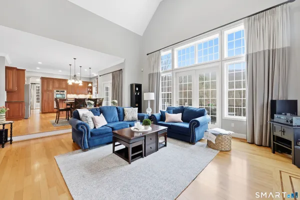 $925,000 | 589 Huckleberry Hill Road, Avon, CT 06001