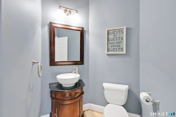 $925,000 | 589 Huckleberry Hill Road, Avon, CT 06001