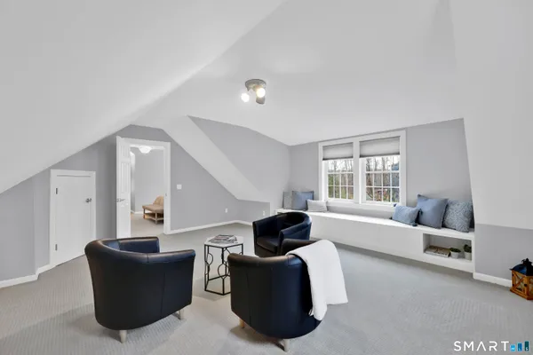 $925,000 | 589 Huckleberry Hill Road, Avon, CT 06001