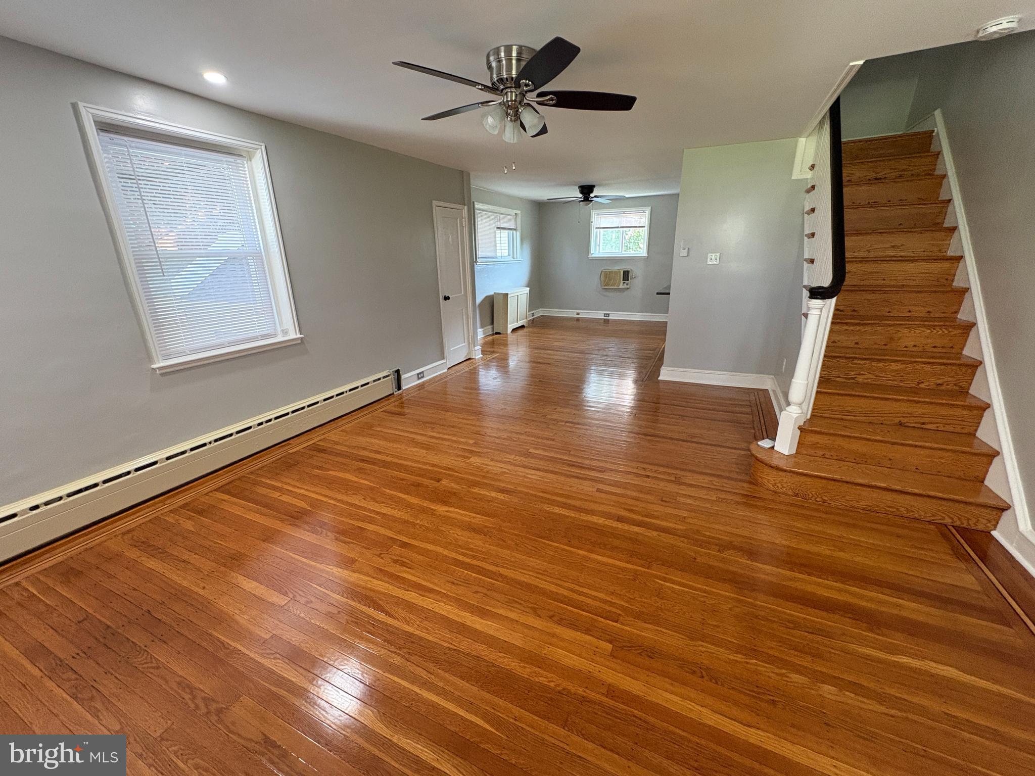 7803 Argus Road Philadelphia, PA 19150 - Photo 15 of 27 living room