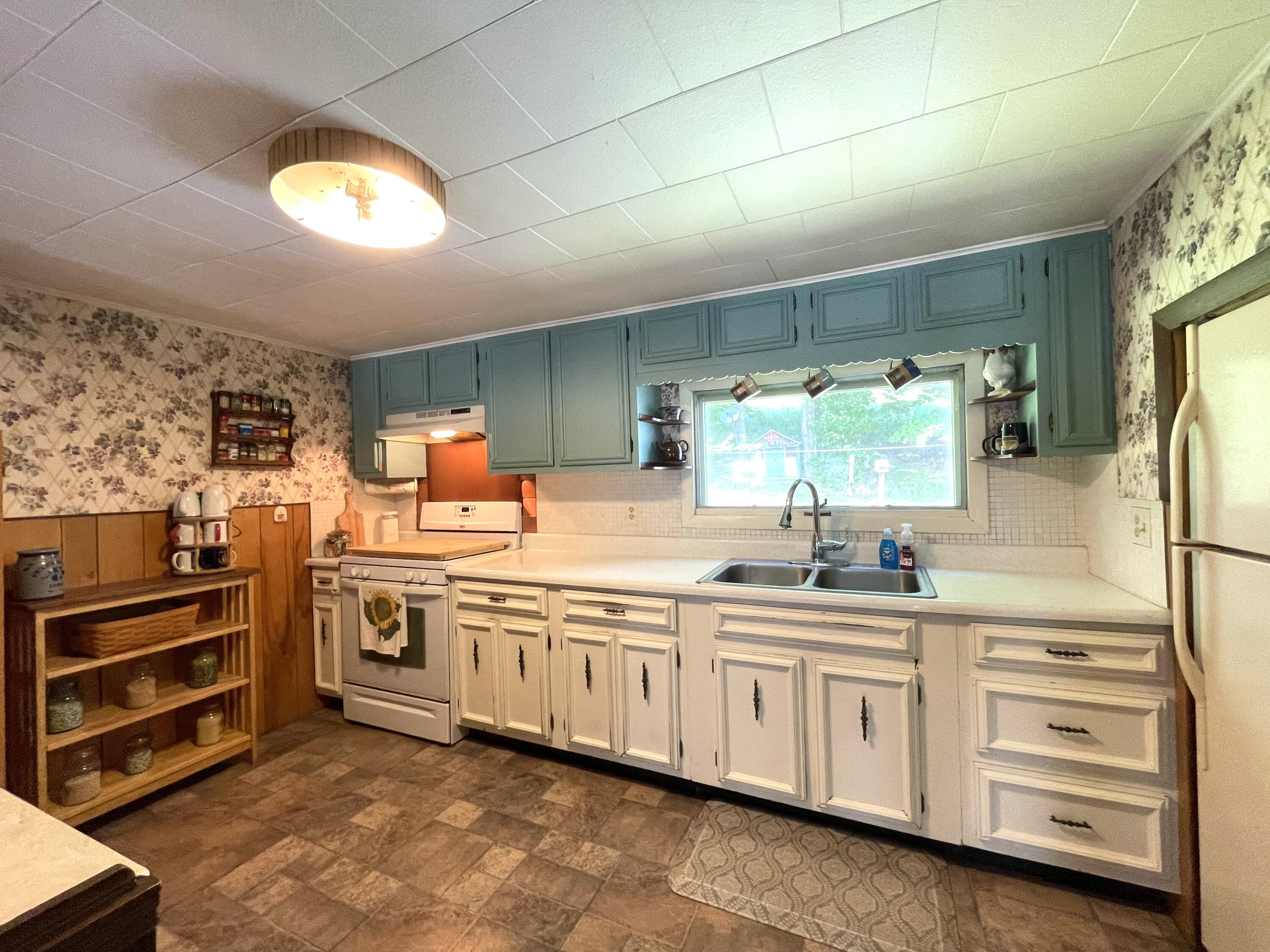 64 Main Street Liberty, ME 04949 - Photo 18 of 50 IMG_7361