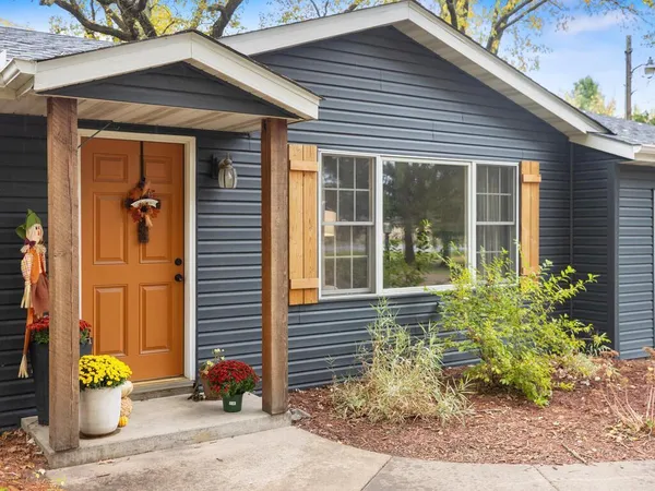 $475,000 | 4453 Highway 95 Northeast, Cambridge, MN 55008