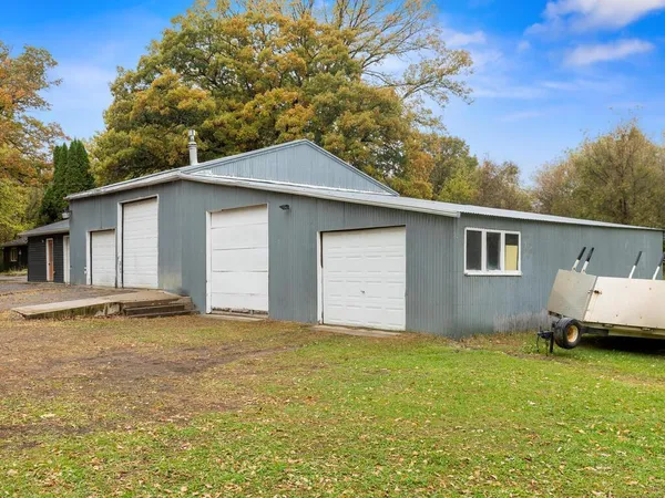 $475,000 | 4453 Highway 95 Northeast, Cambridge, MN 55008