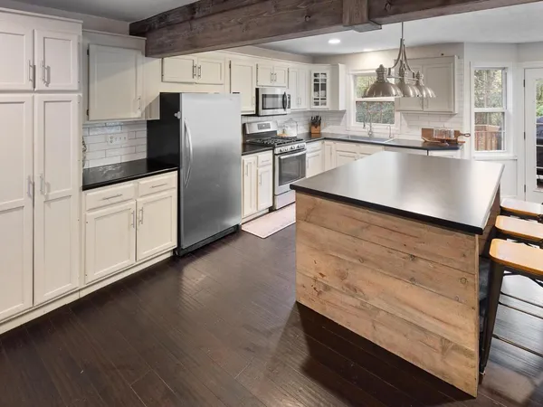 $475,000 | 4453 Highway 95 Northeast, Cambridge, MN 55008