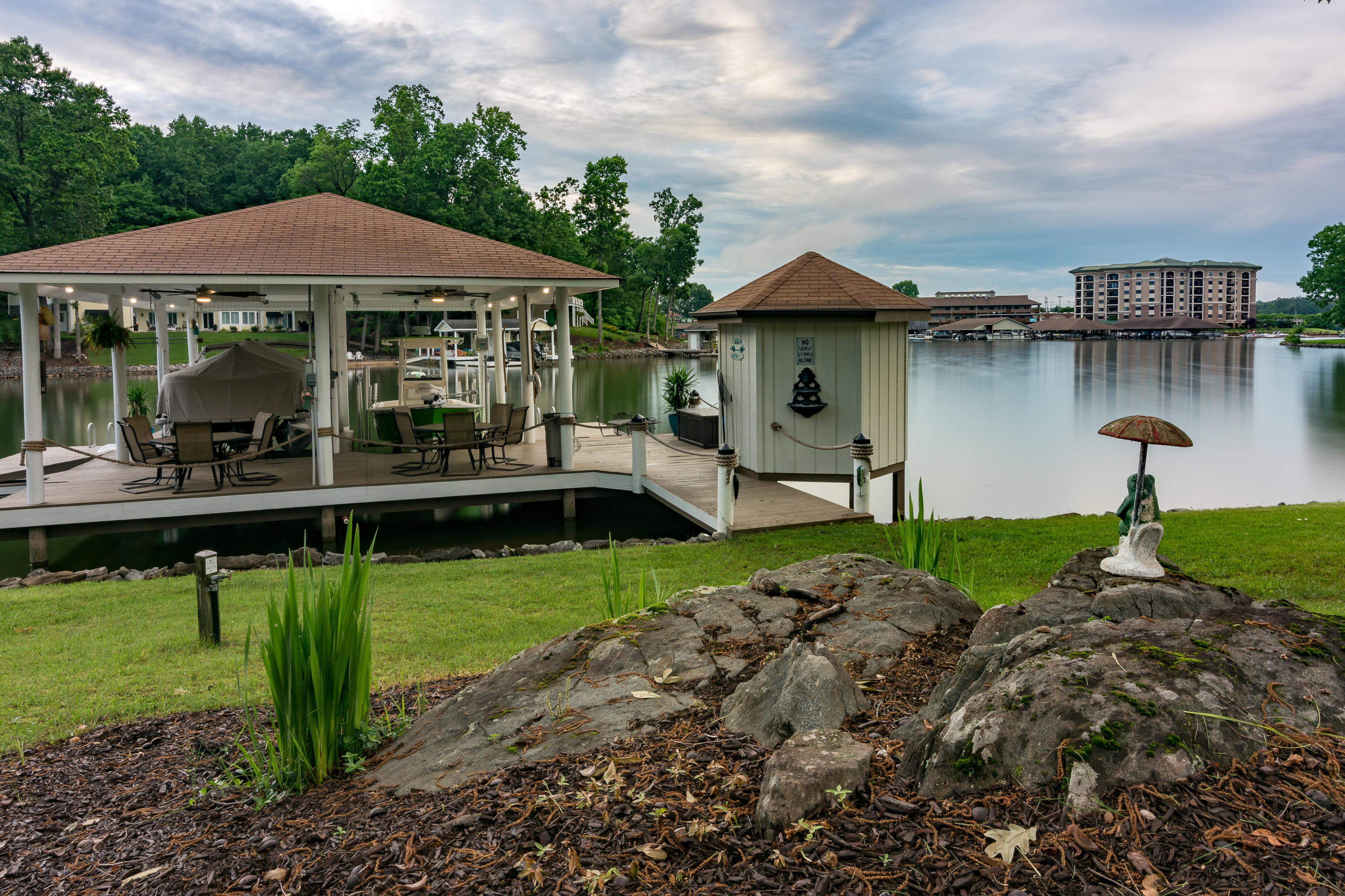 841 Oldfield Road Moneta, VA 24121 - Photo 40 of 46 Tonya 045