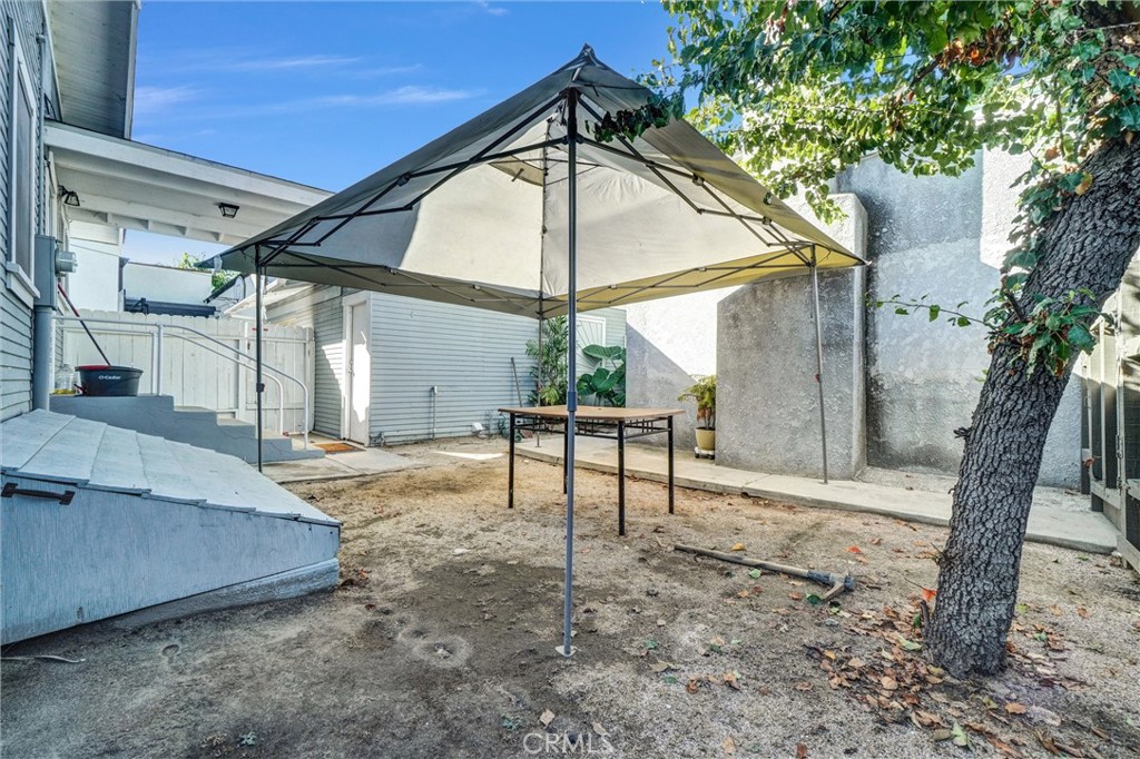 833 South Lemon Street Anaheim, CA 92805 - Photo 22 of 49 a view of outdoor space