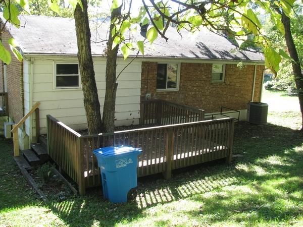 3427 Troxell Road Southeast Roanoke, VA 24014 - Photo 14 of 14 REAR