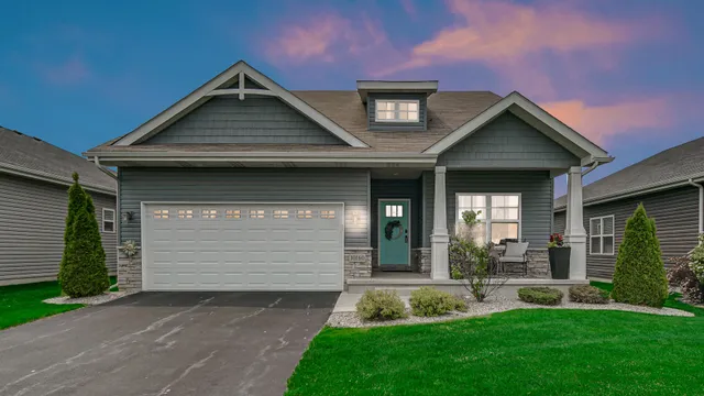 $419,900 | 10160 Privet Drive, Crown Point, IN 46307