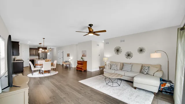 $419,900 | 10160 Privet Drive, Crown Point, IN 46307