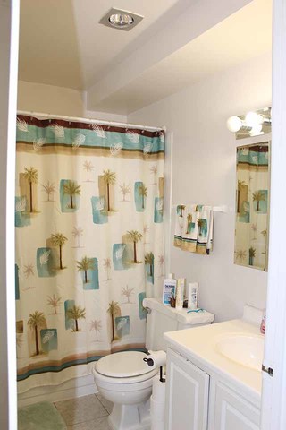904 Ridge Square, Unit 114 Elk Grove Village, IL 60007 - Photo 15 of 16