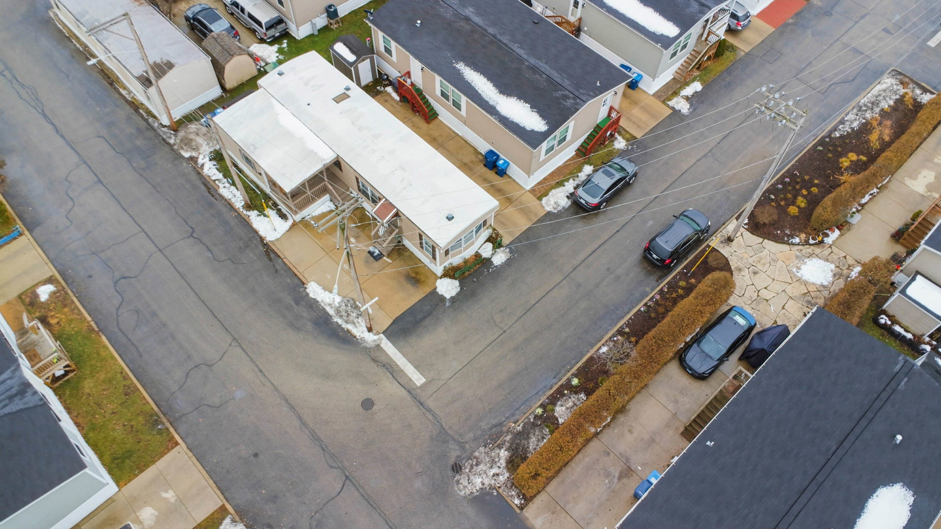 1300 West Branch Road Northfield, IL 60093 - Photo 22 of 25 a view of buildings