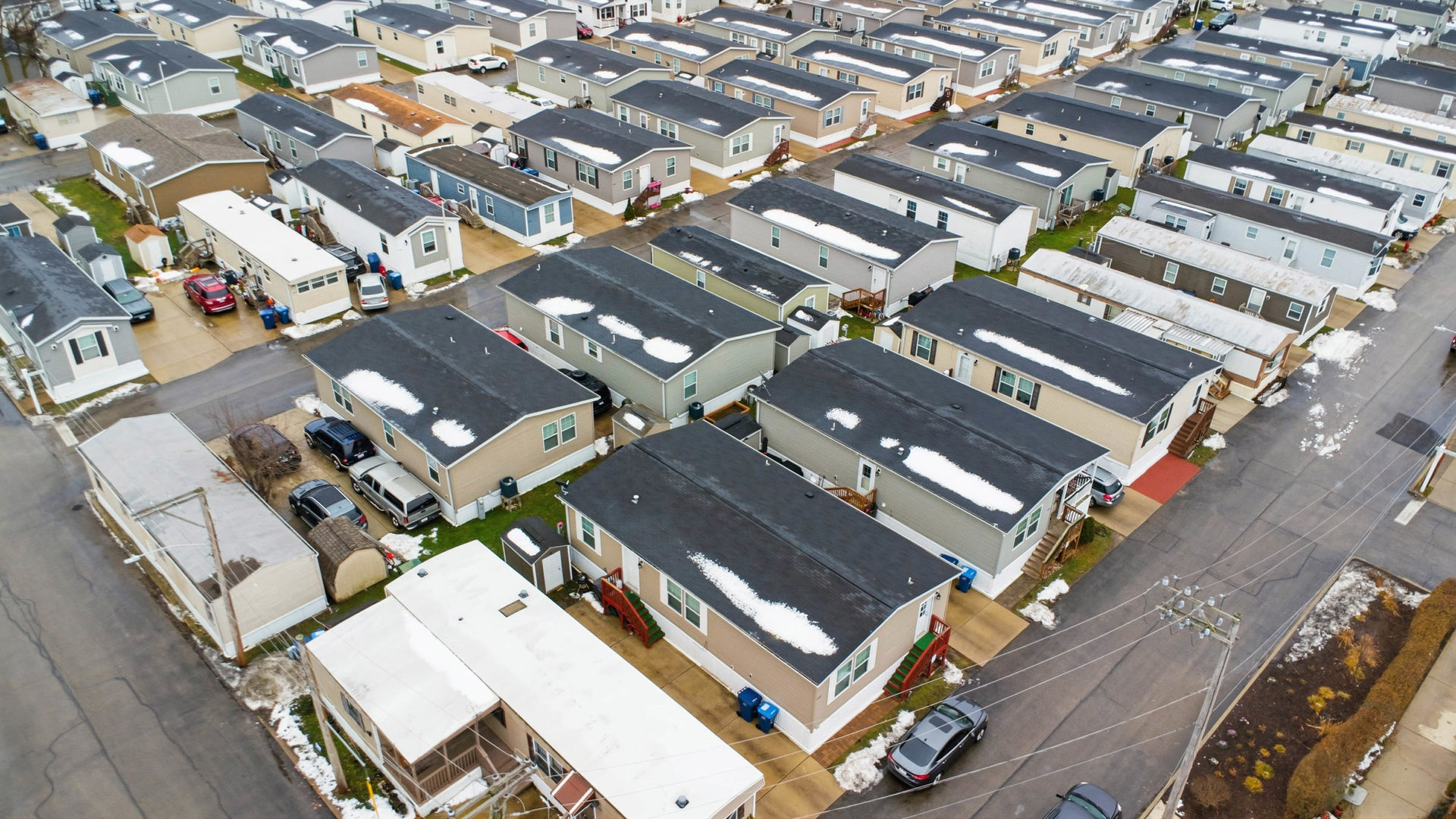 1300 West Branch Road Northfield, IL 60093 - Photo 23 of 25 an aerial view of a city
