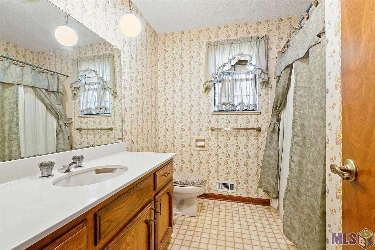 6357 Lower Zachary Road Zachary, LA 70791 - Photo 11 of 15 Gallery Image 11