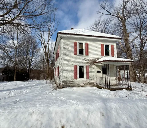 $99,999 | 19 Fowler Street, Calais, ME 04619
