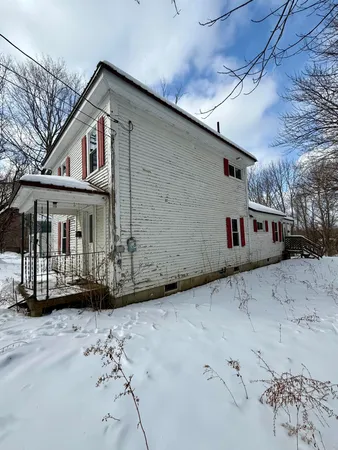 $99,999 | 19 Fowler Street, Calais, ME 04619