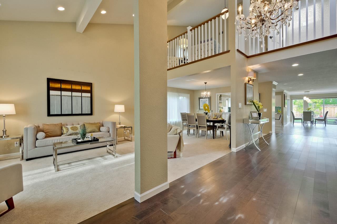 22149 Rae Lane Cupertino, CA 95014 - Photo 4 of 32 Gallery Image 4