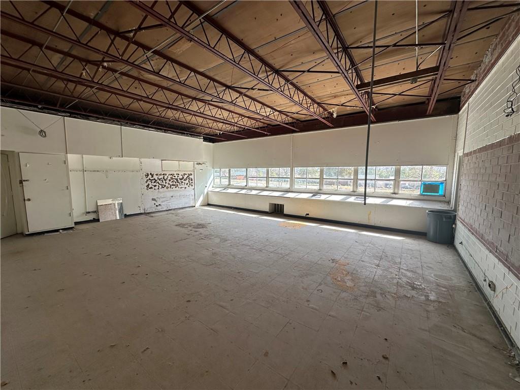 2740 Millerfield Road Macon, GA 31217 - Photo 6 of 28