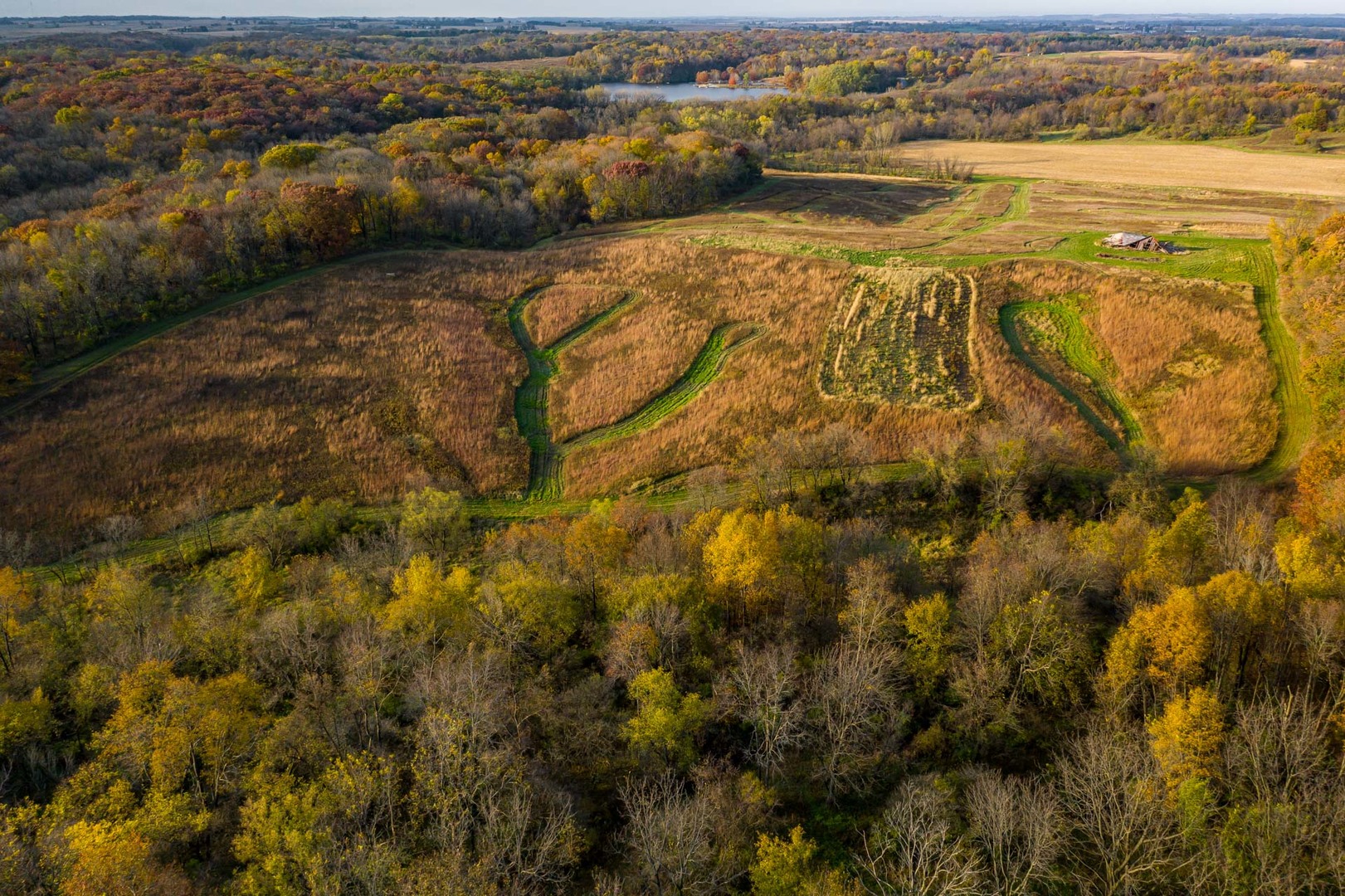 17501 Bishop Road Morrison, IL 61270 - Photo 42 of 167 a view of city and ocean