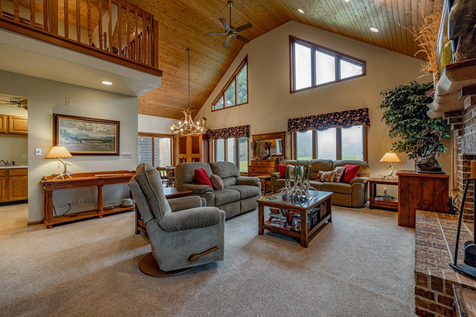 17501 Bishop Road Morrison, IL 61270 - Photo 72 of 167 a living room with furniture and a flat screen tv