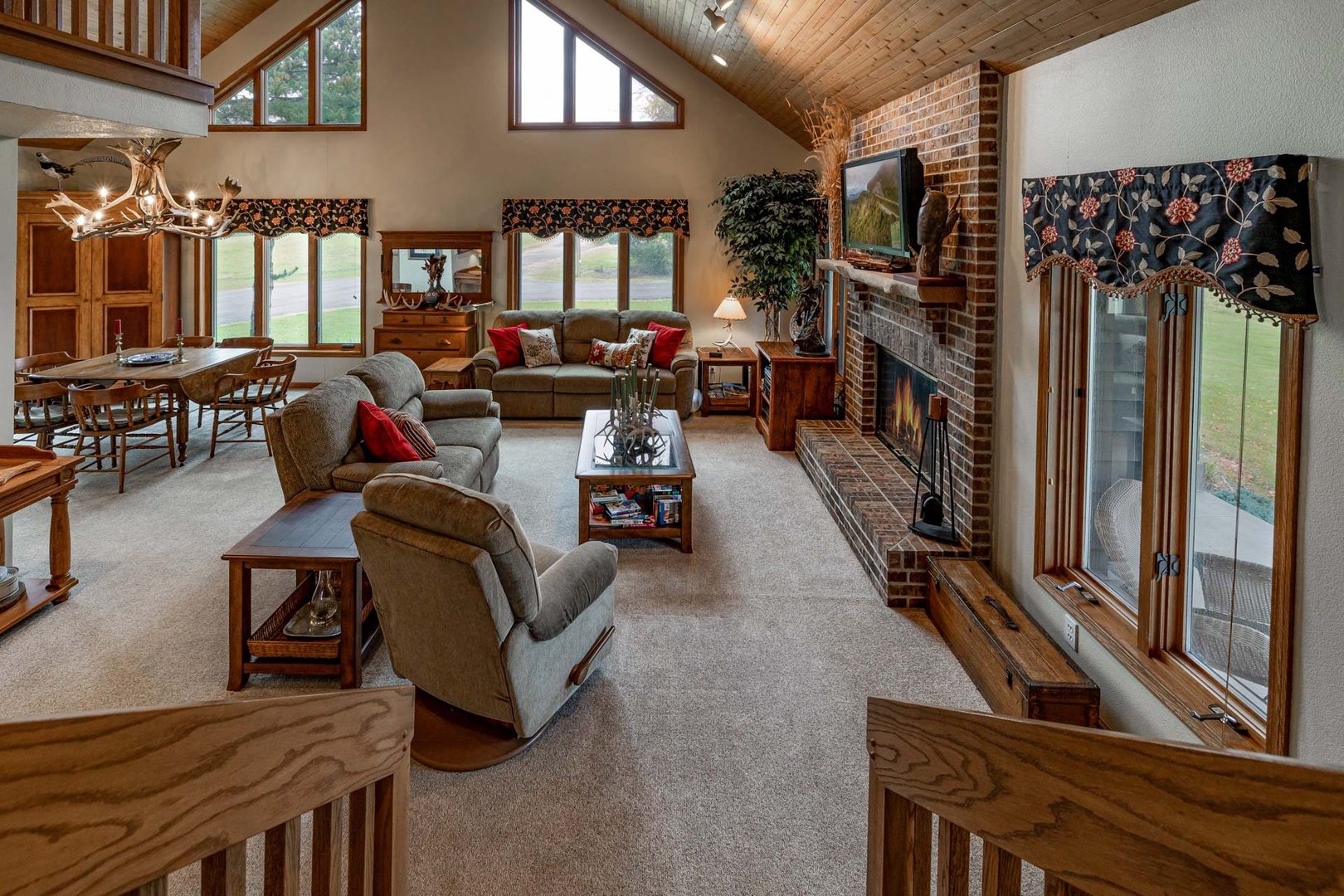 17501 Bishop Road Morrison, IL 61270 - Photo 87 of 167 a living room with furniture a lamp and a fireplace